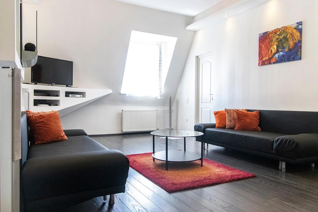 Helena Apartment With View On St. Stephan'S Basilica Budapeşte Dış mekan fotoğraf